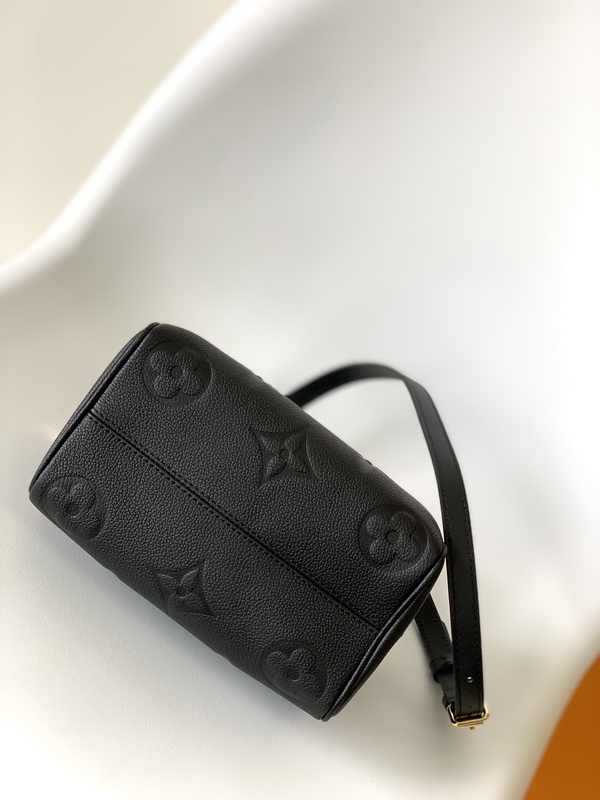 LV Handbags AAA(Women)-767