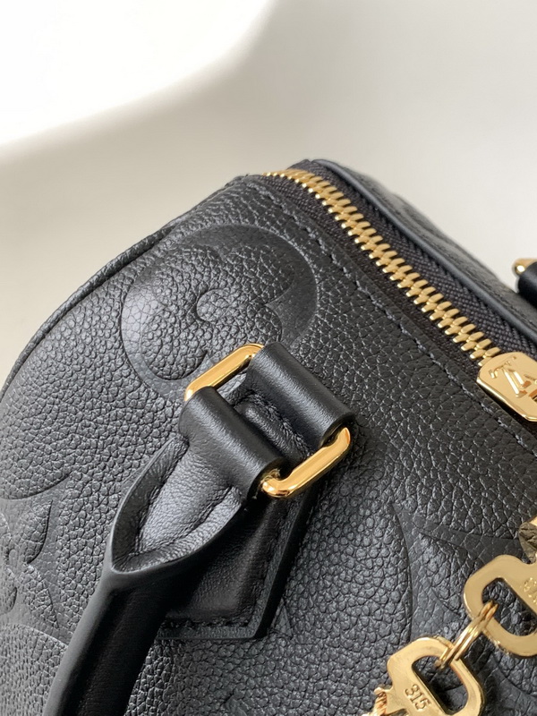 LV Handbags AAA(Women)-767