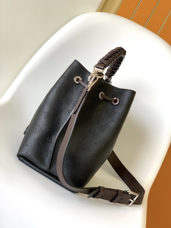 LV Handbags AAA(Women)-825