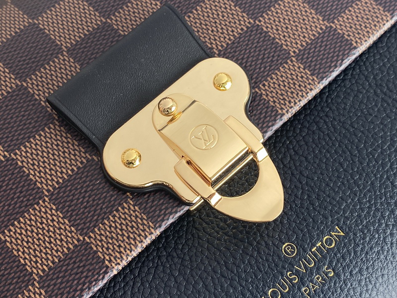 LV Handbags AAA(Women)-835