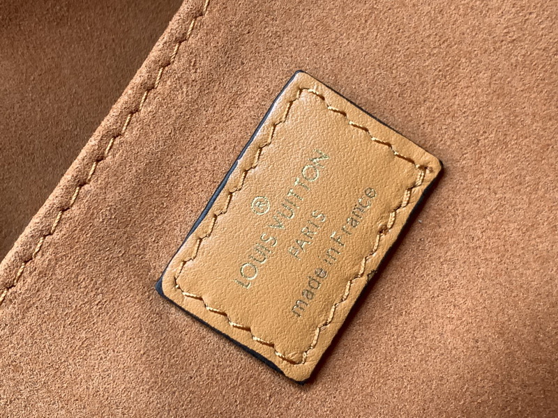 LV Handbags AAA(Women)-840