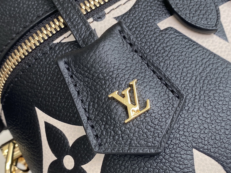 LV Handbags AAA(Women)-841