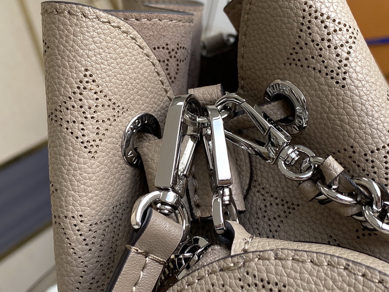 LV Handbags AAA(Women)-847