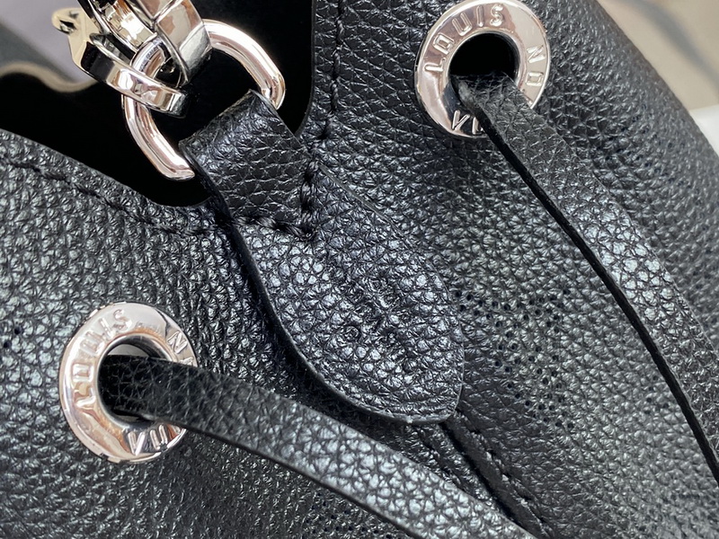 LV Handbags AAA(Women)-848