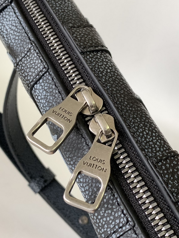 LV Handbags AAA(Women)-881