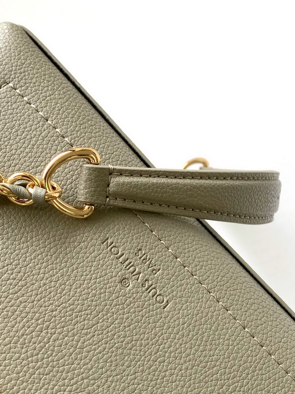 LV Handbags AAA(Women)-886