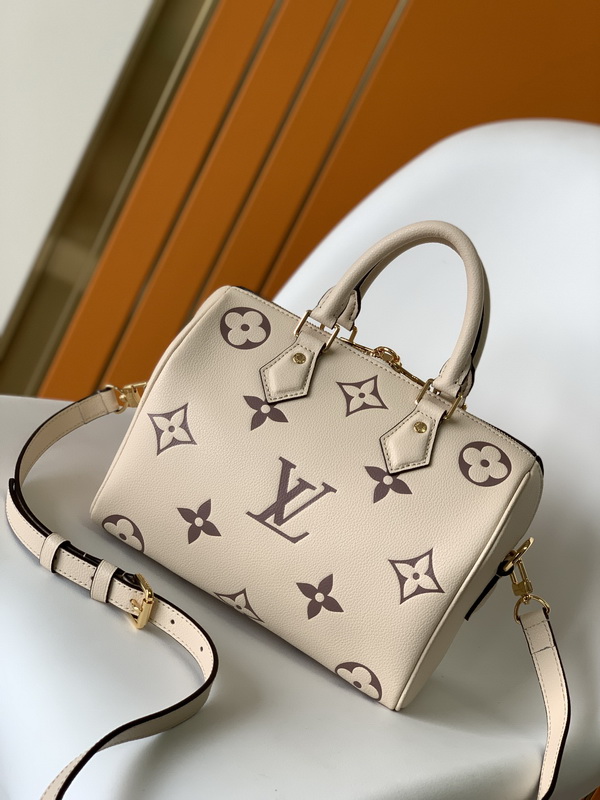 LV Handbags AAA(Women)-895
