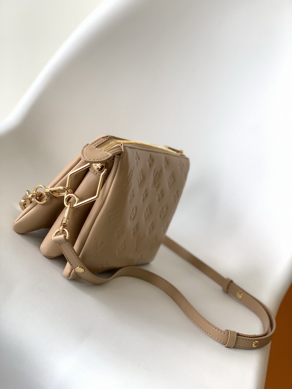 LV Handbags AAA(Women)-915