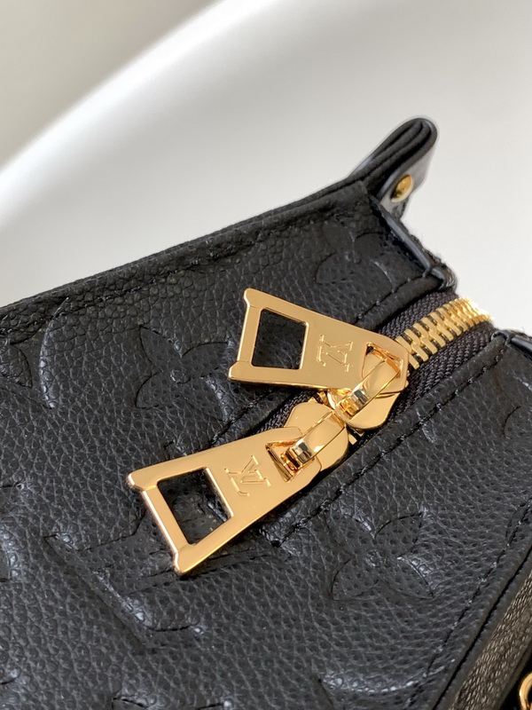 LV Handbags AAA(Women)-937