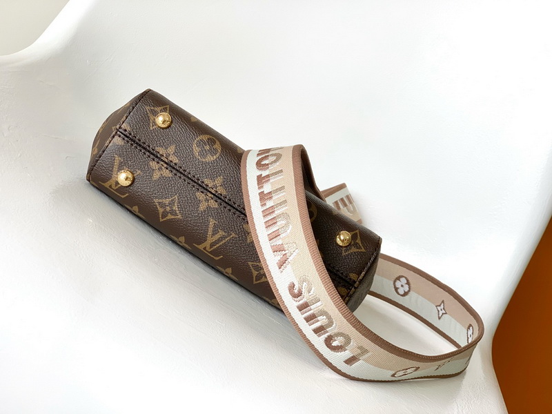 LV Handbags AAA(Women)-1446