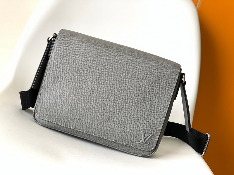 LV Handbags AAA(Men)-274