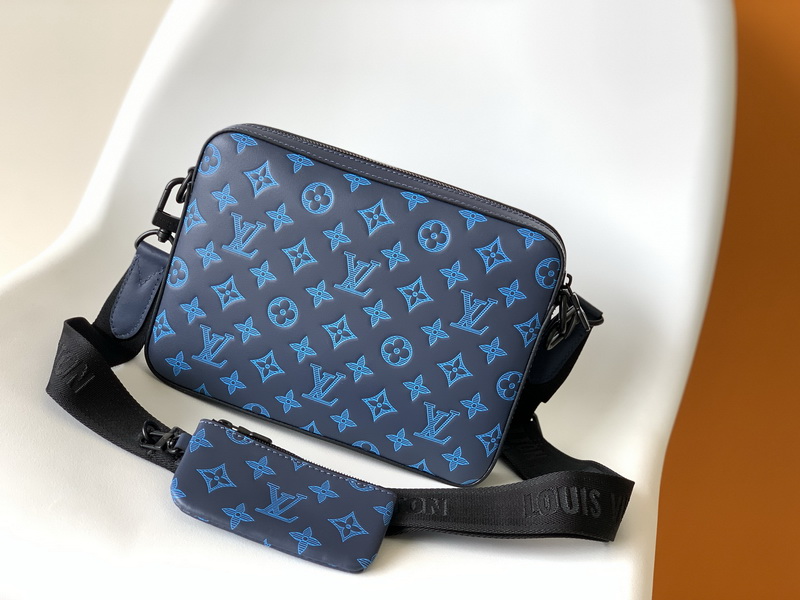LV Handbags AAA(Men)-275