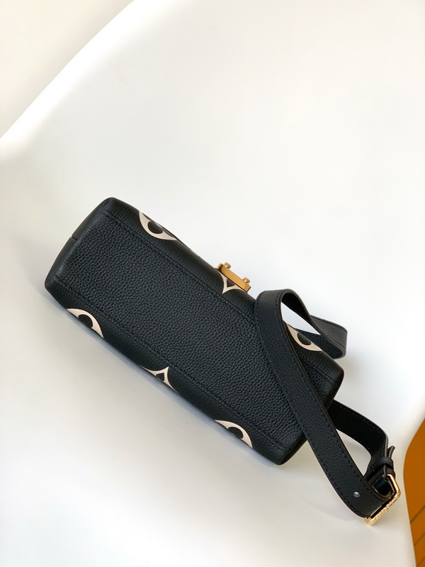 LV Handbags AAA(Women)-1605