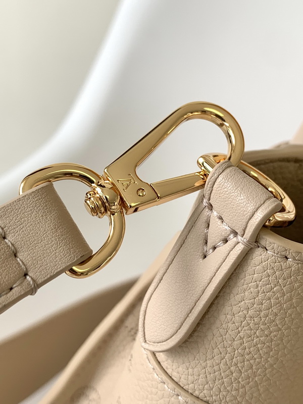 LV Handbags AAA(Women)-1741