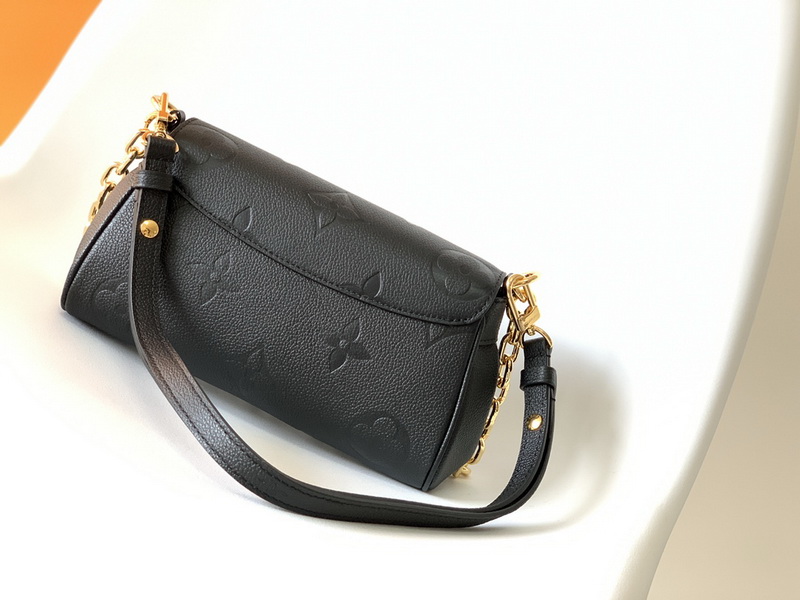 LV Handbags AAA(Women)-1828