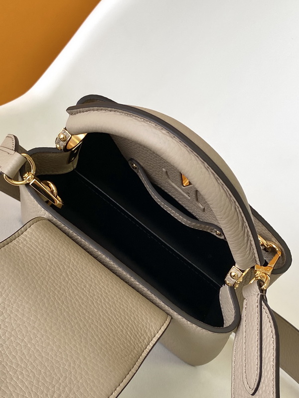 LV Handbags AAA(Women)-1977