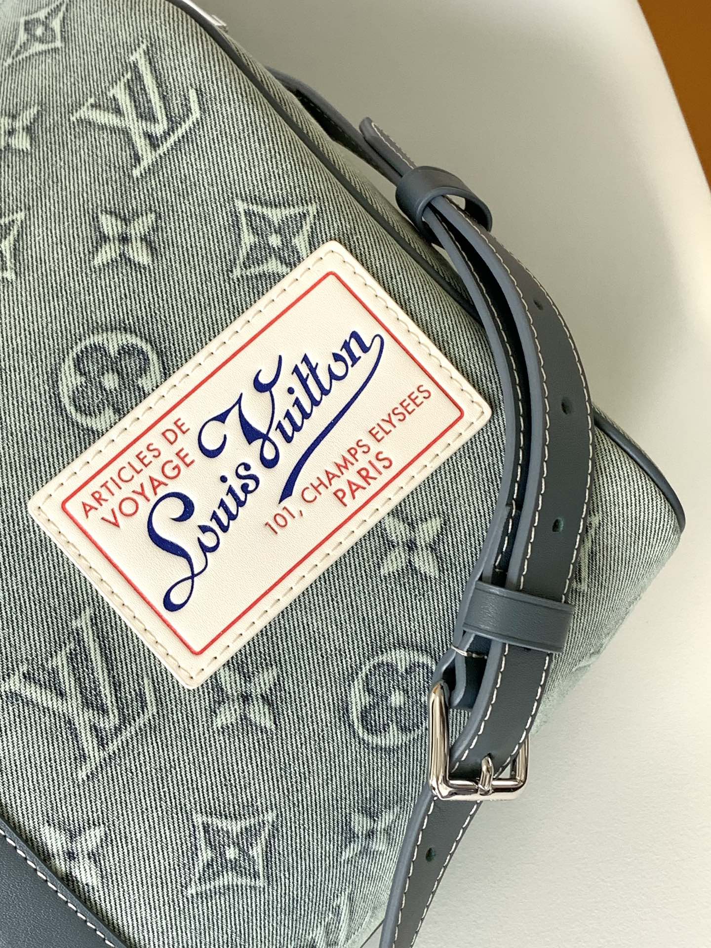 LV Luggage Bag(AAA)-084