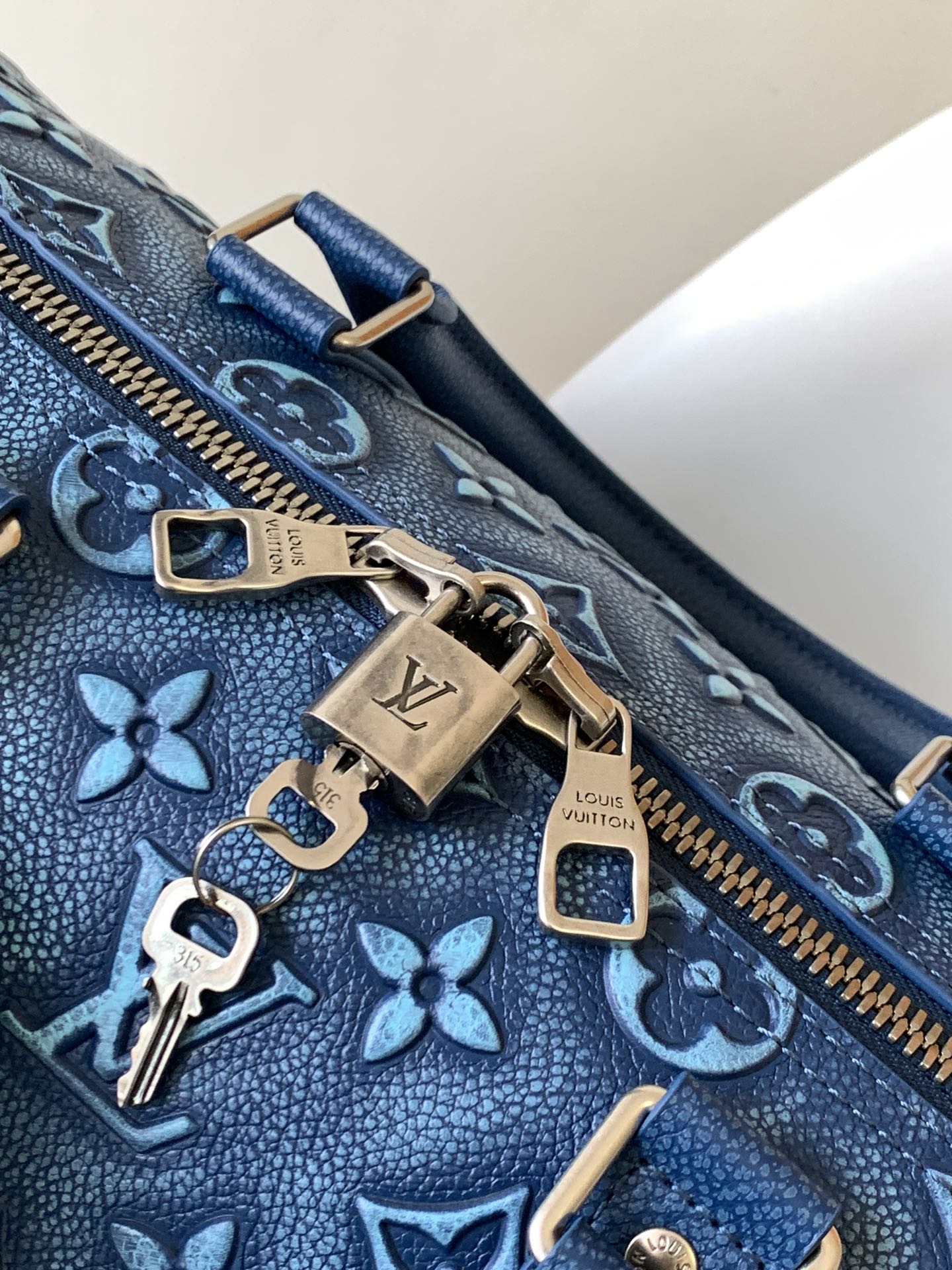 LV Luggage Bag(AAA)-086