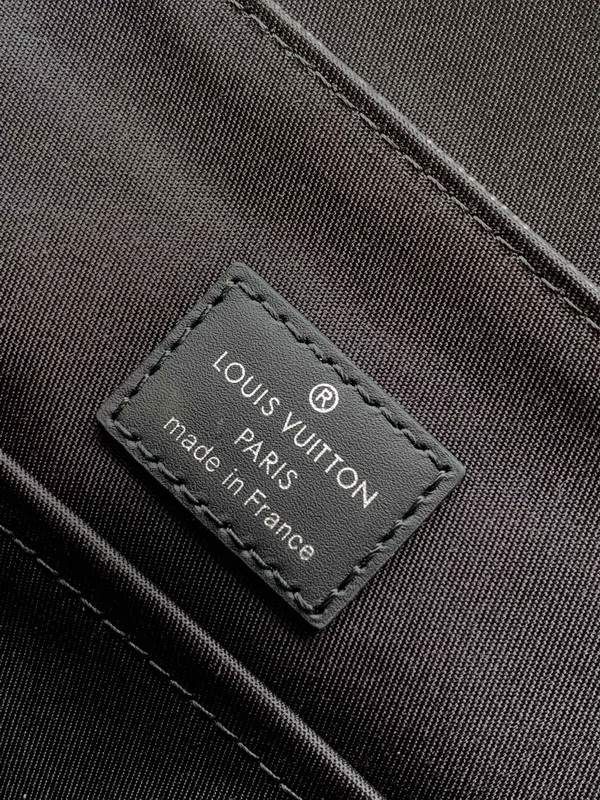 LV Handbags AAA(Men)-284