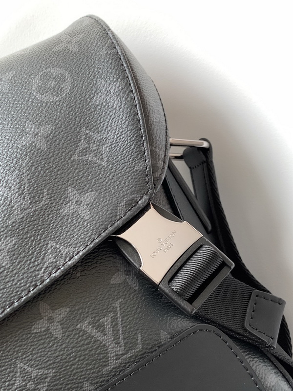 LV Handbags AAA(Men)-285