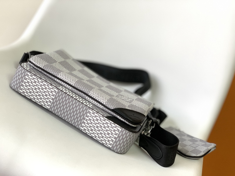 LV Handbags AAA(Men)-287