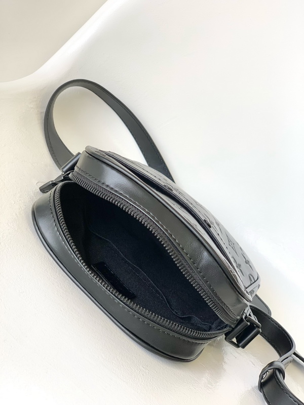 LV Handbags AAA(Men)-292