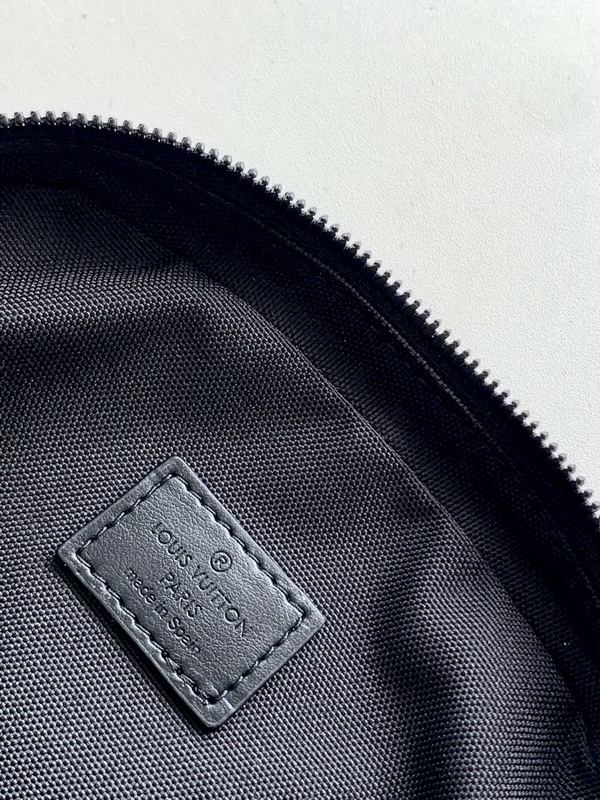 LV Handbags AAA(Men)-292