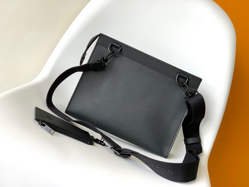 LV Handbags AAA(Men)-295