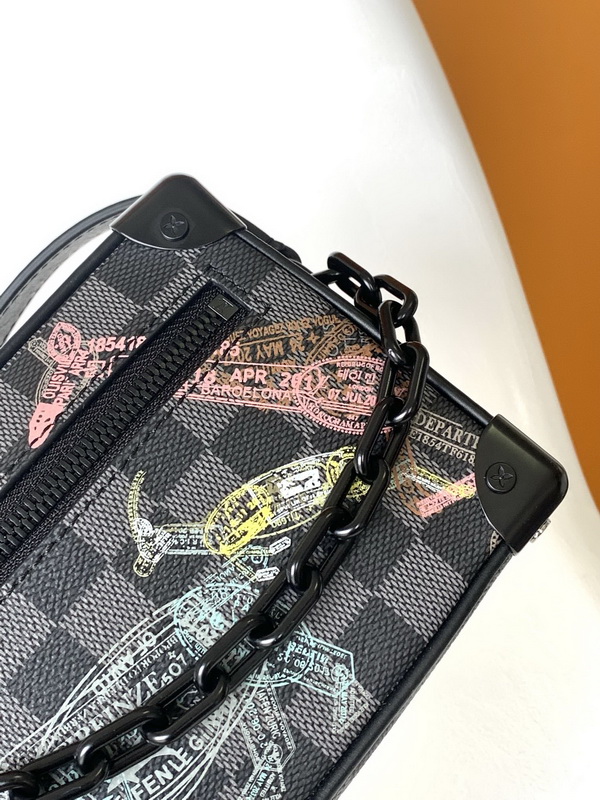 LV Handbags AAA(Men)-302