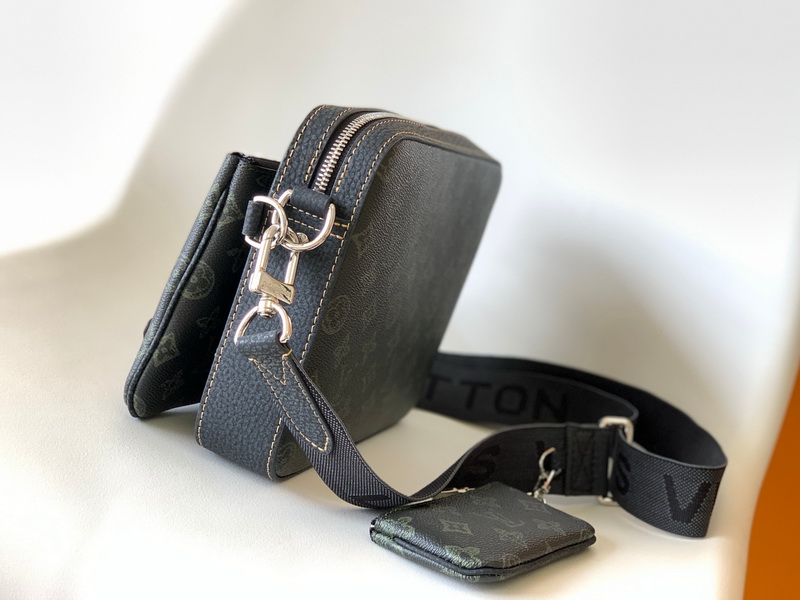 LV Handbags AAA(Men)-303