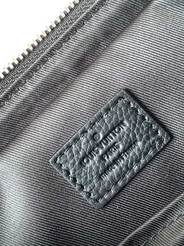 LV Handbags AAA(Men)-305