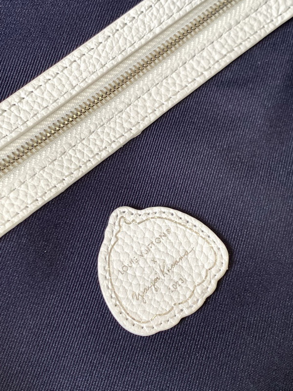 LV Luggage Bag(AAA)-150