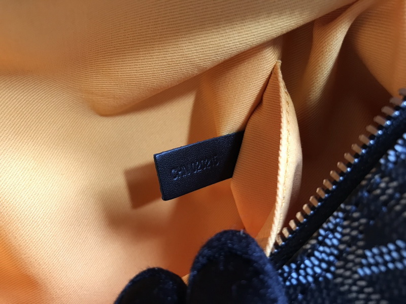 Go*ard handbags aaa(men)-010