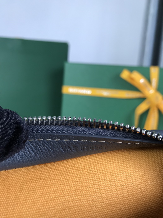 Go*ard handbags aaa(men)-020