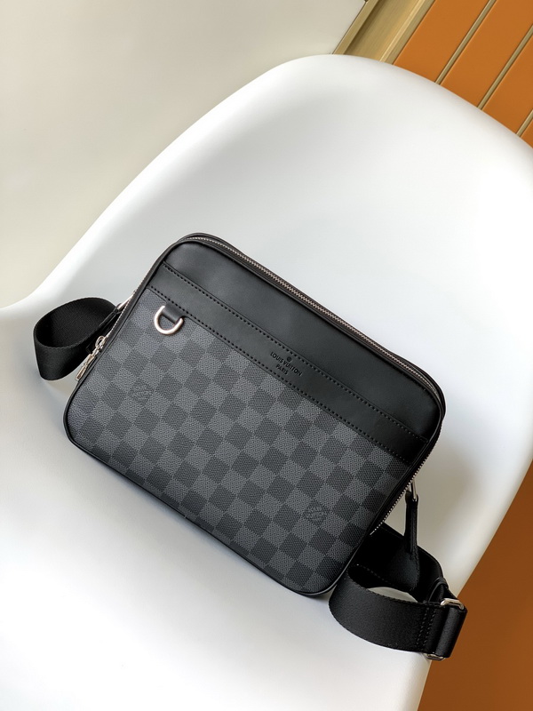 LV Handbags AAA(Men)-316