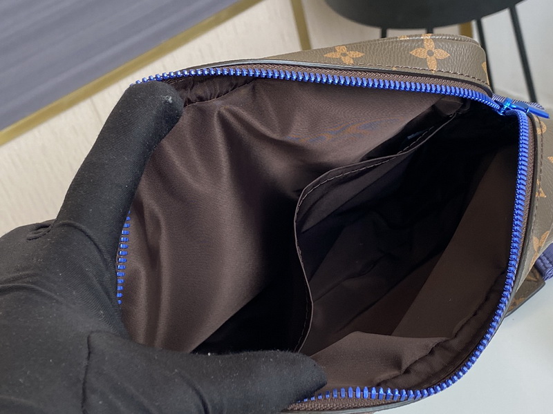 LV Handbags AAA(Men)-317