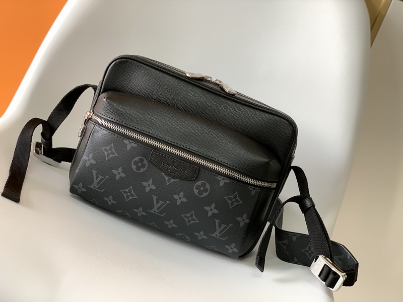 LV Handbags AAA(Men)-321