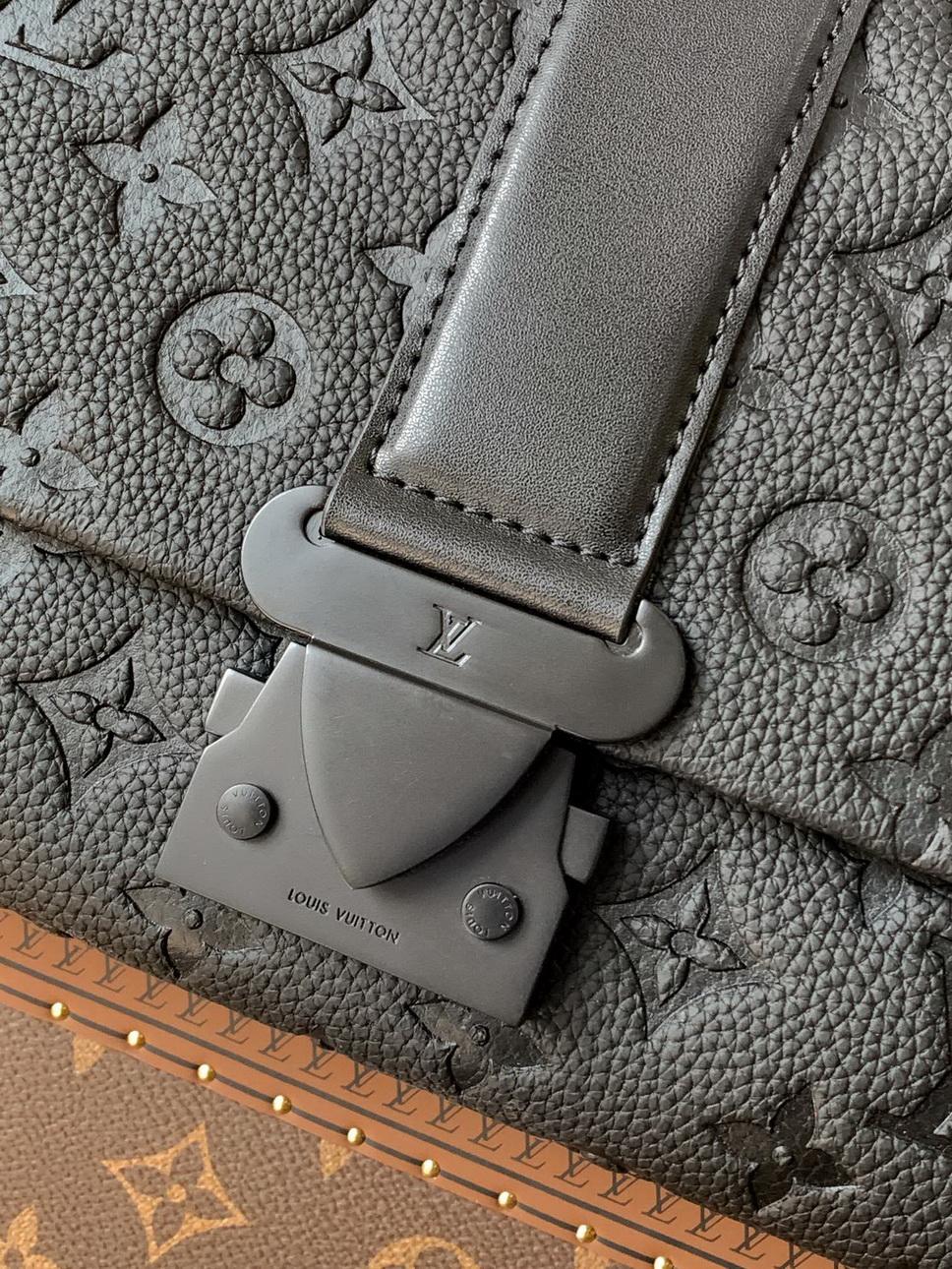 LV Bag-NFC(AAA)-009