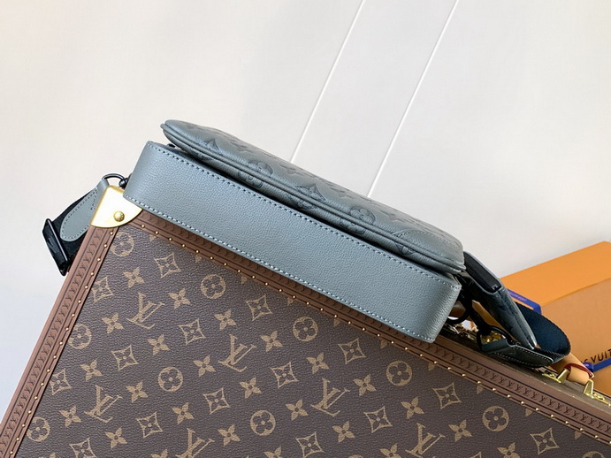 LV Bag-NFC(AAA)-017