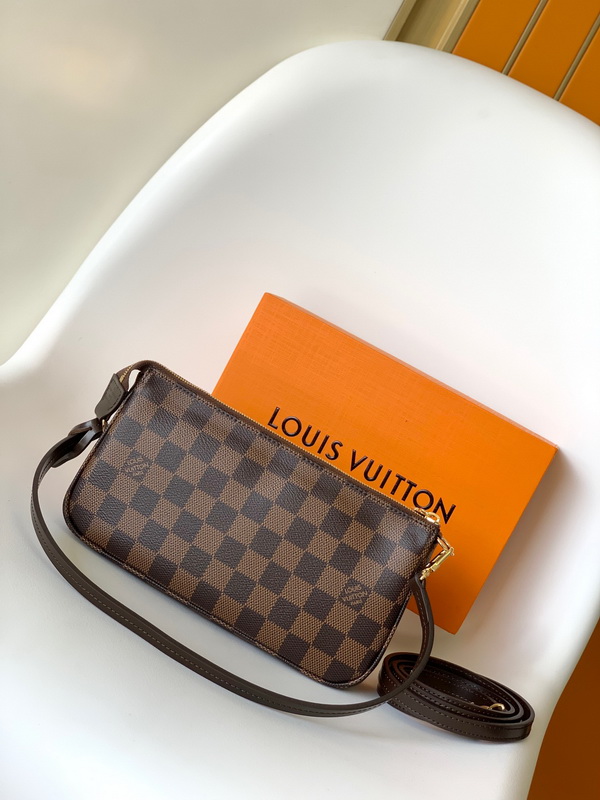 LV Small bags(AAA)-021