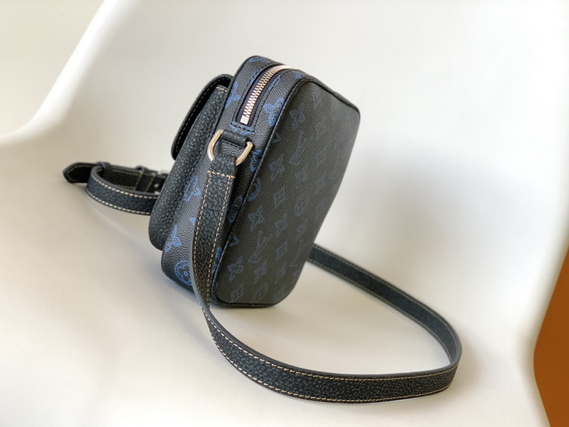 LV Small bags(AAA)-023