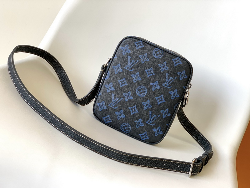 LV Small bags(AAA)-023