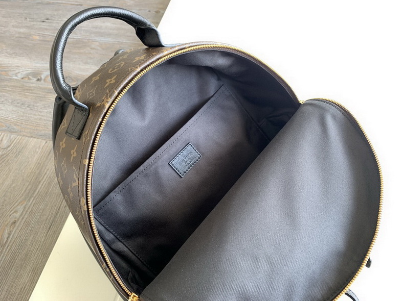 LV Backpack(AAA)-145