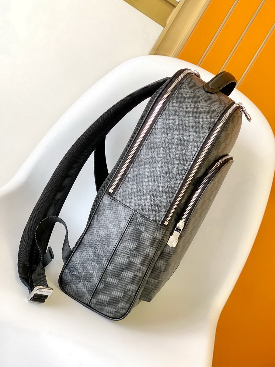 LV Backpack(AAA)-169