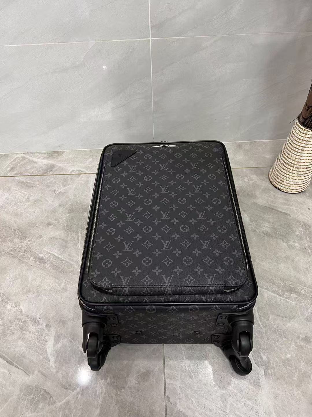 LV Suitcase(AAA)-005
