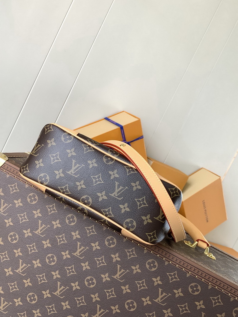 LV Bag-NFC(AAA)-211