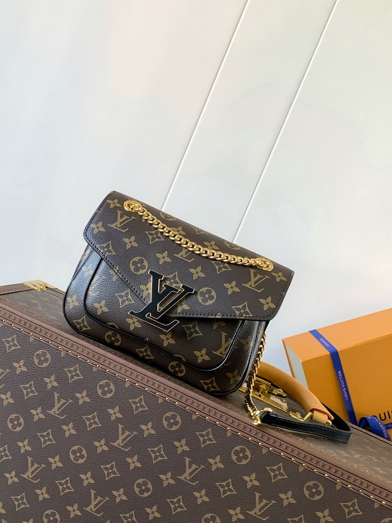 LV Bag-NFC(AAA)-229