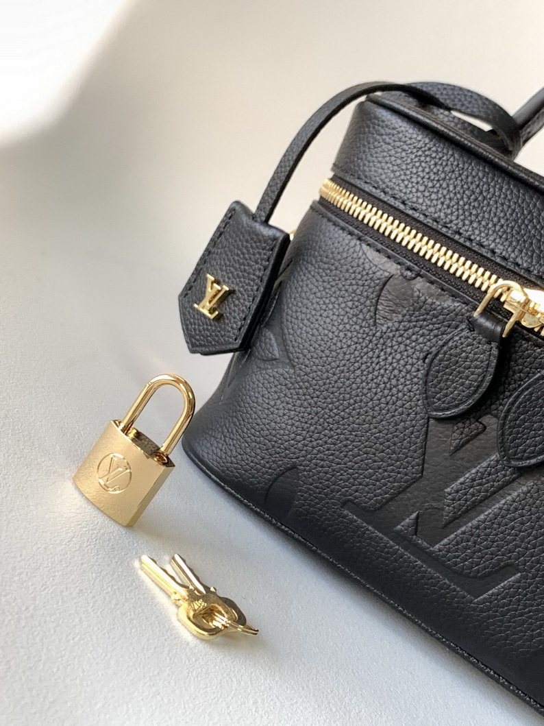 LV Bag-NFC(AAA)-245