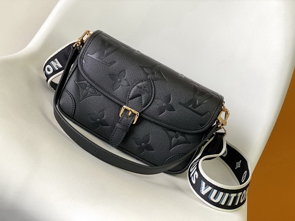 LV Bag-NFC(AAA)-249