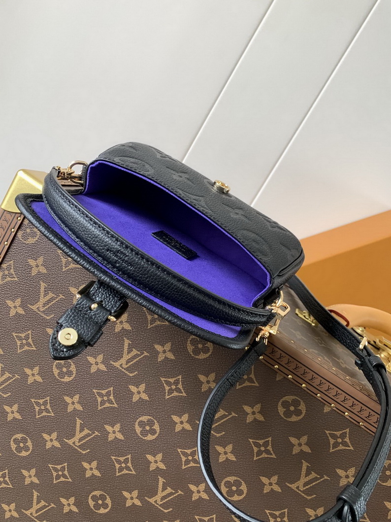 LV Bag-NFC(AAA)-330